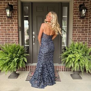 Navy blue prom dress!